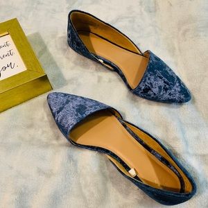 Blue velvet flats!